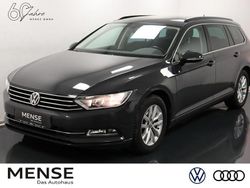 Uranograu Gebraucht 2015 VW Passat Comfortline Kombi | 9.900 € (Superpreis)