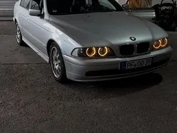Silber Gebraucht 2002 BMW 520 Basis Limousine | 2.300 € (Fairer Preis)