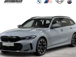 Grau Gebraucht 2024 BMW 320 Comfort Edition Kombi | 52.890 €