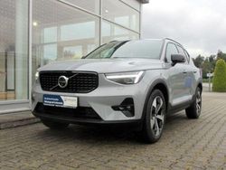 Grau Gebraucht 2025 Volvo XC40 Plus SUV | 44.600 € (Teuer)