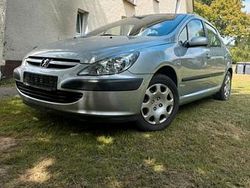 Silber Gebraucht 2003 Peugeot 307 Limousine | 1.500 € (Guter Preis)