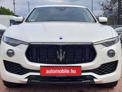 Weiß Gebraucht 2017 Maserati Levante SUV | 28.990 € (Guter Preis)