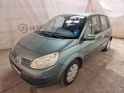 Grün Gebraucht 2003 Renault Scénic II Expression Van / Kleinbus | 1.490 € (Fairer Preis)