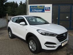 Weiß Gebraucht 2015 Hyundai Tucson Classic SUV | 14.500 € (Teuer)