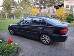 Schwarz Gebraucht 2003 BMW 316 Exclusive Limousine | 2.300 € (Fairer Preis)