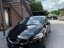 Schwarz Gebraucht 2017 Volvo V40 Kombi | 12.899 € (Fairer Preis)