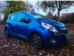Blau Gebraucht 2010 Chevrolet Spark Kleinwagen | 2.600 € (Guter Preis)