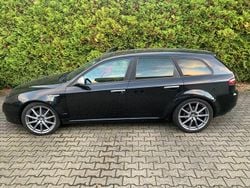Schwarz Gebraucht 2007 Alfa Romeo 159 Distinctive Kombi | 4.444 € (Etwas zu teuer)
