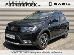Schwarz Gebraucht 2020 Dacia Sandero Celebration Kleinwagen | 13.390 € (Fairer Preis)