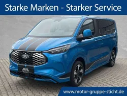 Digital aqua blue metallic Gebraucht 2024 Ford Tourneo Sport Van / Kleinbus | 55.335 €