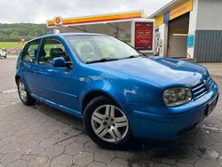 Blau Gebraucht 1999 VW Golf IV Kleinwagen | 2.190 € (Fairer Preis)