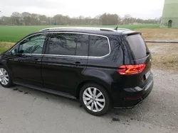 Schwarz Gebraucht 2017 VW Touran Highline Van / Kleinbus | 18.999 € (Guter Preis)