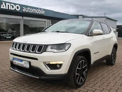 Weiß Gebraucht 2020 Jeep Compass Limited SUV | 19.400 €