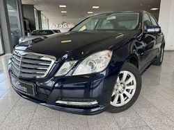 Blau Gebraucht 2012 Mercedes E220 Limousine | 10.999 € (Guter Preis)