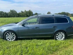 Grau Gebraucht 2014 VW Passat Exclusive Kombi | 8.450 € (Fairer Preis)
