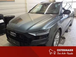 Grau Gebraucht 2022 Audi SQ8 Ambiente SUV | 74.880 € (Fairer Preis)