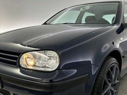 Blau Gebraucht 2001 VW Golf IV Kleinwagen | 2.000 € (Fairer Preis)