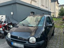 Schwarz Gebraucht 2000 Renault Twingo Kleinwagen | 300 €