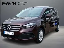 Rubellitrot Gebraucht 2025 Mercedes T180 Progressive Van / Kleinbus | 36.890 €