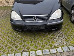 Schwarz Gebraucht 2001 Mercedes A160 Classic Van / Kleinbus | 1.400 € (Fairer Preis)