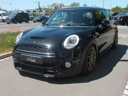 Schwarz Gebraucht 2017 Mini John Cooper Works Kleinwagen | 21.900 € (Fairer Preis)