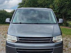 Grau Gebraucht 2010 VW Caravelle Van / Kleinbus | 13.500 € (Guter Preis)