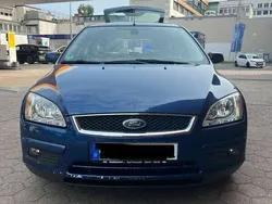 Blau Gebraucht 2007 Ford Focus Ghia Kombi | 2.200 € (Guter Preis)