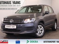 Grau Gebraucht 2015 VW Tiguan Trendline SUV | 9.989 € (Guter Preis)