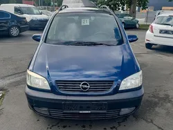 Schwarz Gebraucht 2000 Opel Zafira Van / Kleinbus | 1.999 € (Fairer Preis)