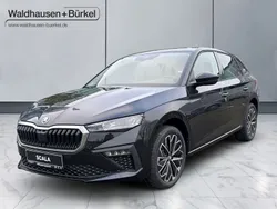 Schwarzmagic perleffekt Neu 2025 Skoda Scala Selection Kleinwagen | 29.900 € (Teuer)