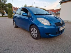 Blau Gebraucht 2007 Toyota Yaris Cool Limousine | 2.699 € (Fairer Preis)