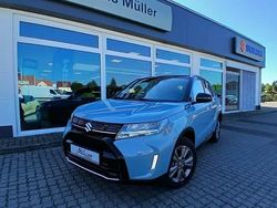 Blau (ice/cosmic black pearl metallic) Gebraucht 2025 Suzuki Vitara Comfort SUV | 27.350 € (Etwas zu teuer)