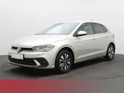 Silber Gebraucht 2024 VW Polo Move Limousine | 23.589 € (Fairer Preis)