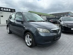 Grau Gebraucht 2006 Mazda 2 Active Limousine | 1.990 € (Guter Preis)