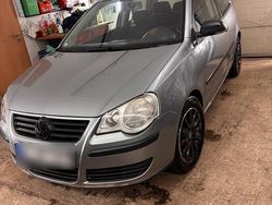 Grau Gebraucht 2006 VW Polo Kleinwagen | 2.000 € (Fairer Preis)