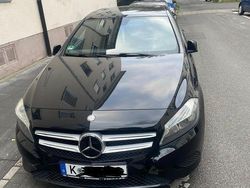 Schwarz Gebraucht 2014 Mercedes A180 Limousine | 11.000 € (Fairer Preis)