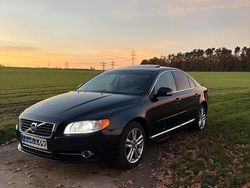 Blau Gebraucht 2011 Volvo S80 Limousine | 9.999 €