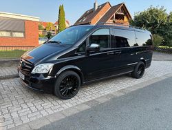 Schwarz Gebraucht 2011 Mercedes Viano Van / Kleinbus | 13.800 € (Fairer Preis)