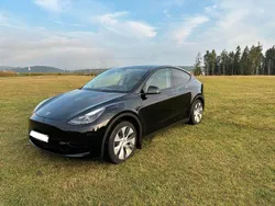 Schwarz Gebraucht 2024 Tesla Model Y Long Range RWD SUV | 35.500 € (Fairer Preis)