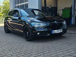 Schwarz Gebraucht 2014 BMW 125 Sport Line Kleinwagen | 10.800 €