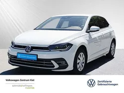 Pure white (weiß) Gebraucht 2024 VW Polo Style Limousine | 24.980 € (Etwas zu teuer)
