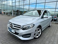 Silber Gebraucht 2015 Mercedes B180 Urban Van / Kleinbus | 12.790 € (Etwas zu teuer)