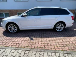 Candyweiss Gebraucht 2013 Skoda Octavia Elegance Kombi | 5.899 €