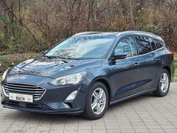 Blau Gebraucht 2021 Ford Focus Cool & Connect Limousine | 11.299 € (Etwas zu teuer)
