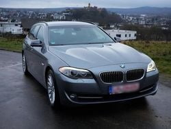 Grau Gebraucht 2011 BMW 520 Sport Line Kombi | 7.999 € (Guter Preis)