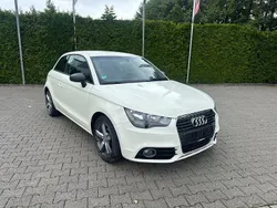 Weiß Gebraucht 2011 Audi A1 Ambition Kleinwagen | 6.650 € (Fairer Preis)