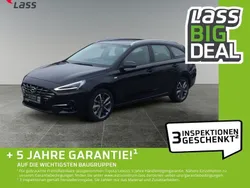 Abyss black / mic Gebraucht 2024 Hyundai i30 Trend Kombi | 22.980 € (Fairer Preis)