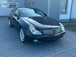 Schwarz Gebraucht 2006 Mercedes CLS350 Coupé | 8.500 € (Fairer Preis)