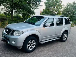 Silber Gebraucht 2012 Nissan Pathfinder Platinum SUV | 15.599 € (Guter Preis)
