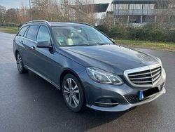 Grau Gebraucht 2015 Mercedes E220 Edition Limousine | 12.500 € (Superpreis)